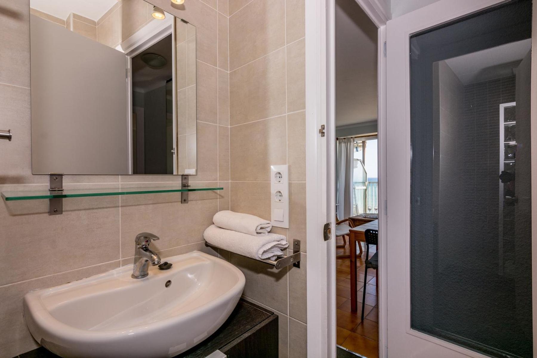 Homeholidaysrentals Etoile Calella Exterior photo