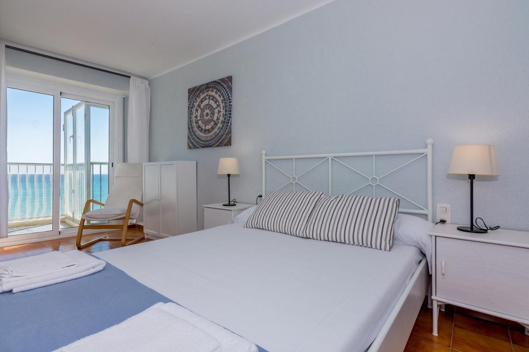 Homeholidaysrentals Etoile Calella Exterior photo