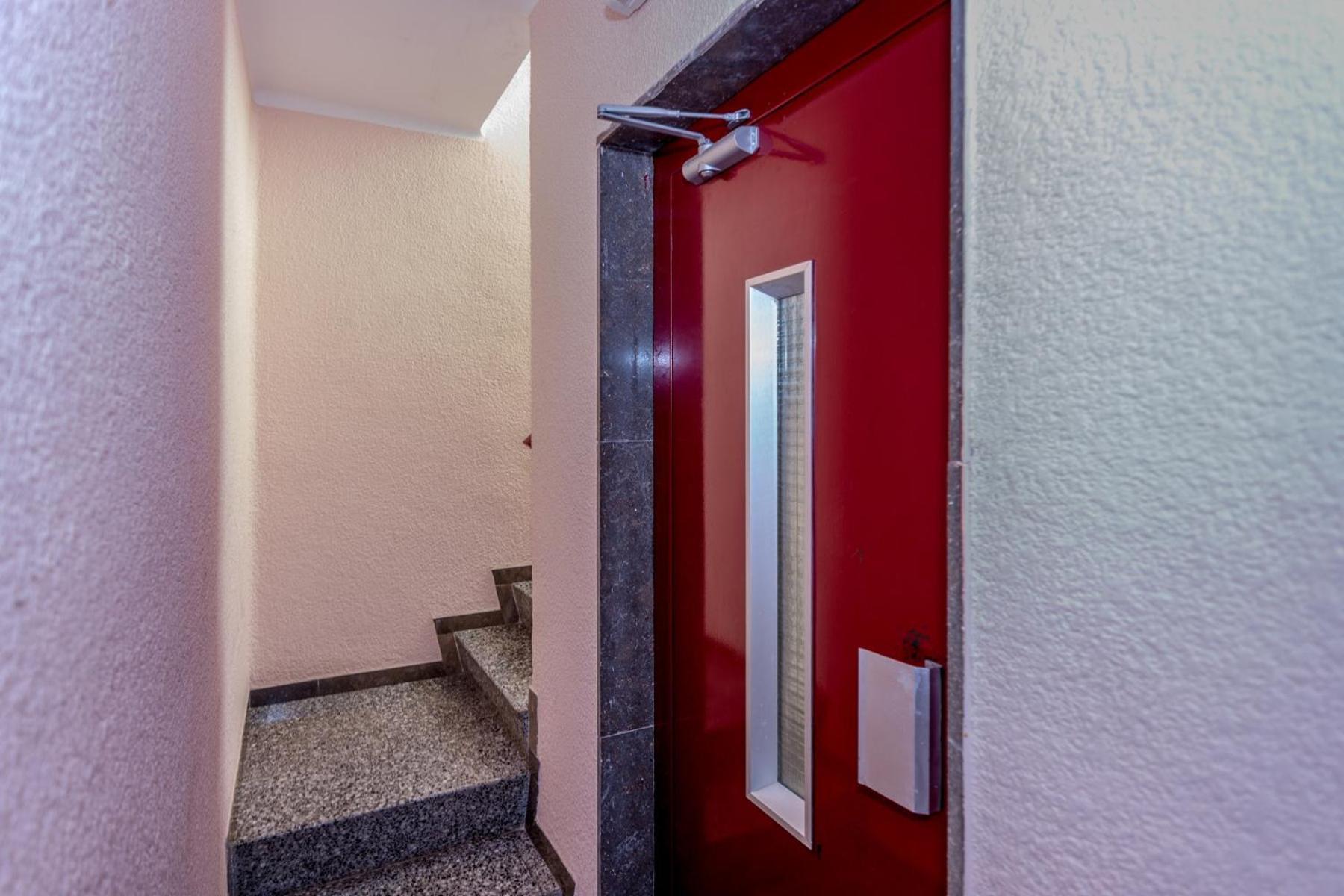 Homeholidaysrentals Etoile Calella Exterior photo